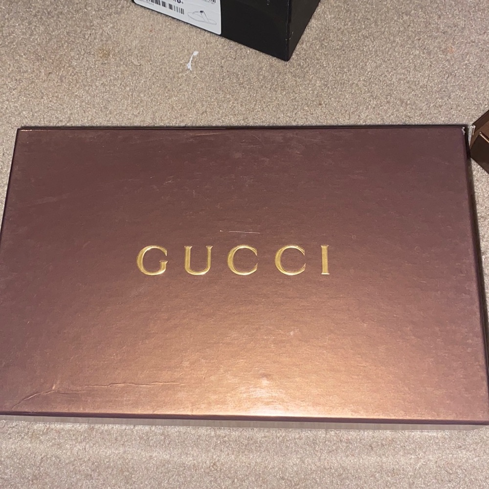Gucci heels